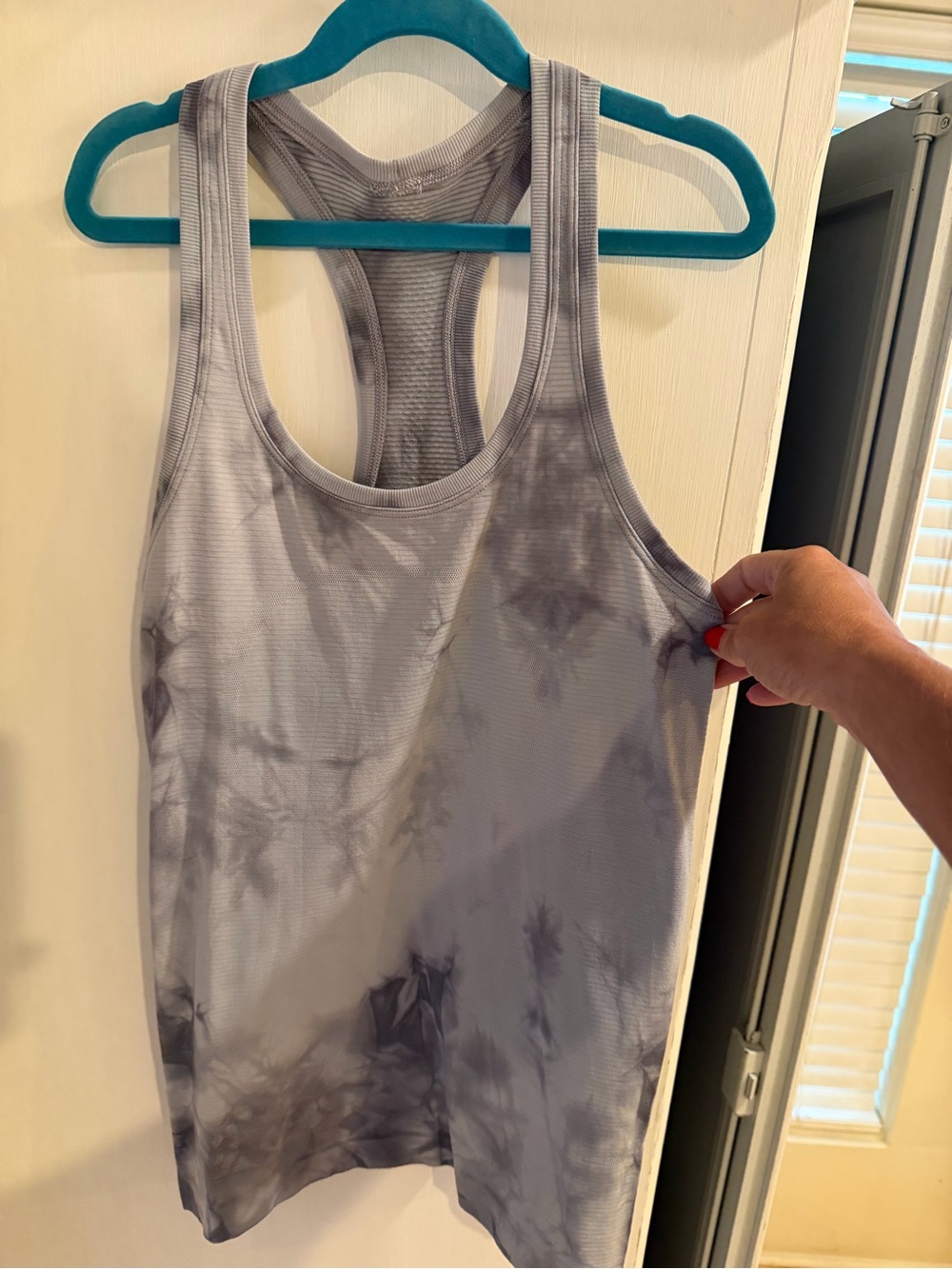 Lululemon Swiftly Tech Racerback tank! Size 4!
